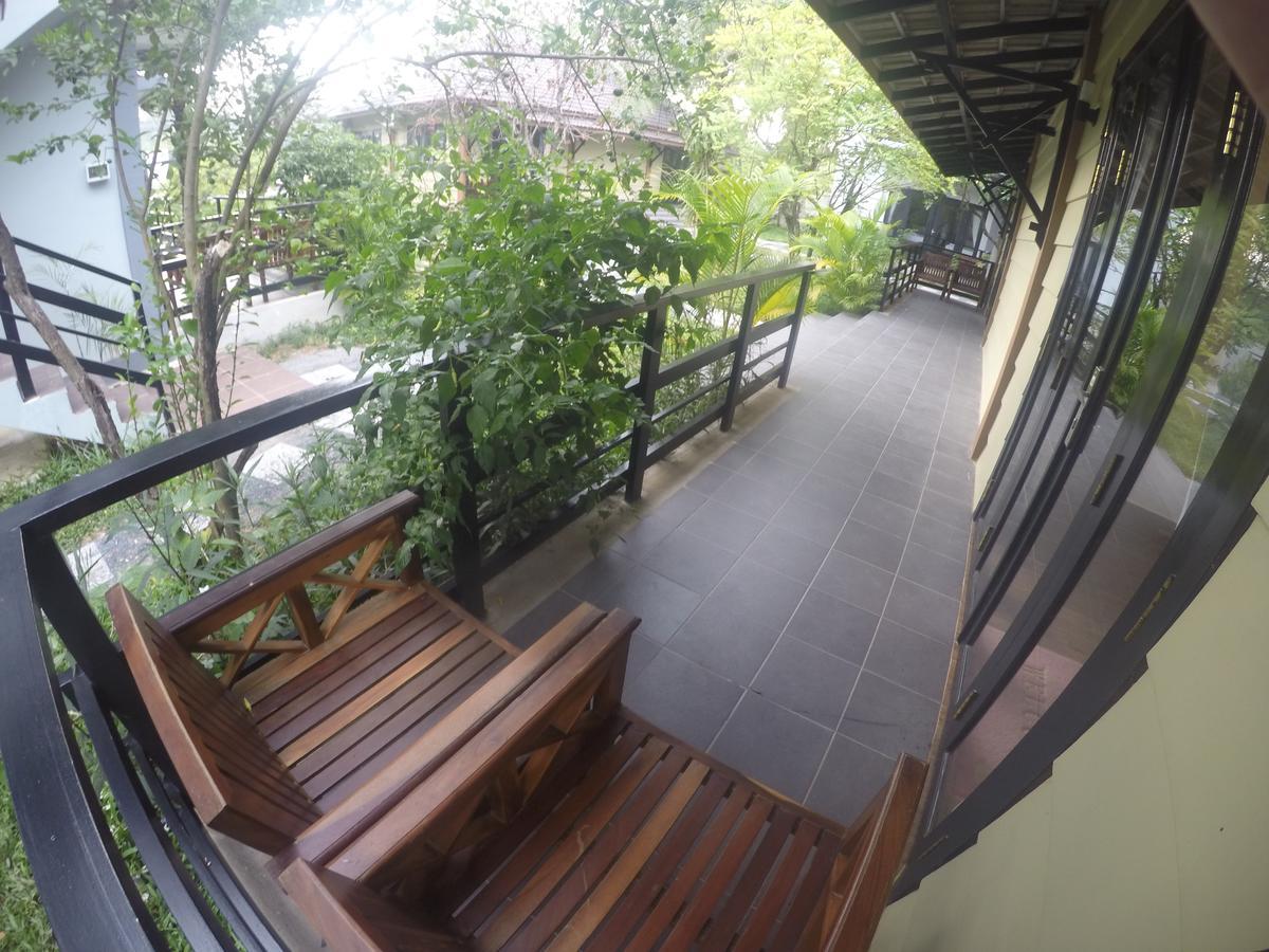 Salty River Resort Kampot Extérieur photo
